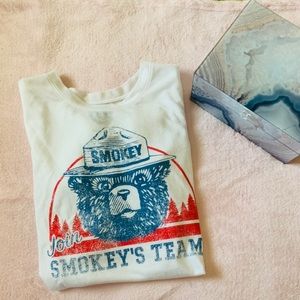Smokey bear t-shirt ( juniors)